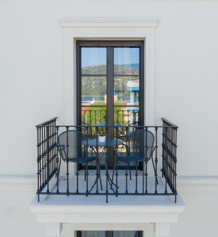 Argostoli Essence Suites Exterior photo